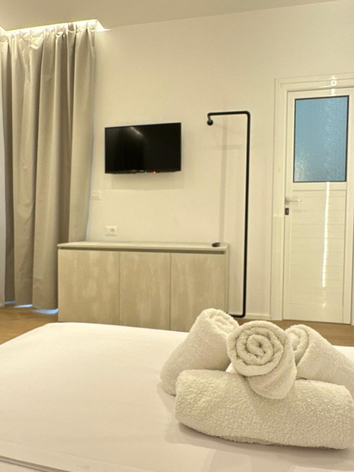 Villa Mucho Sarande Luaran gambar