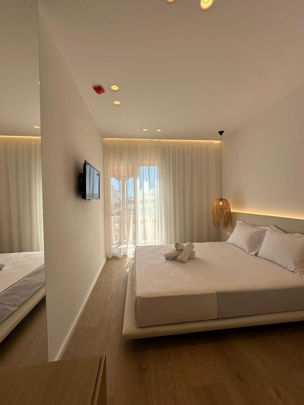 Villa Mucho Sarande Luaran gambar